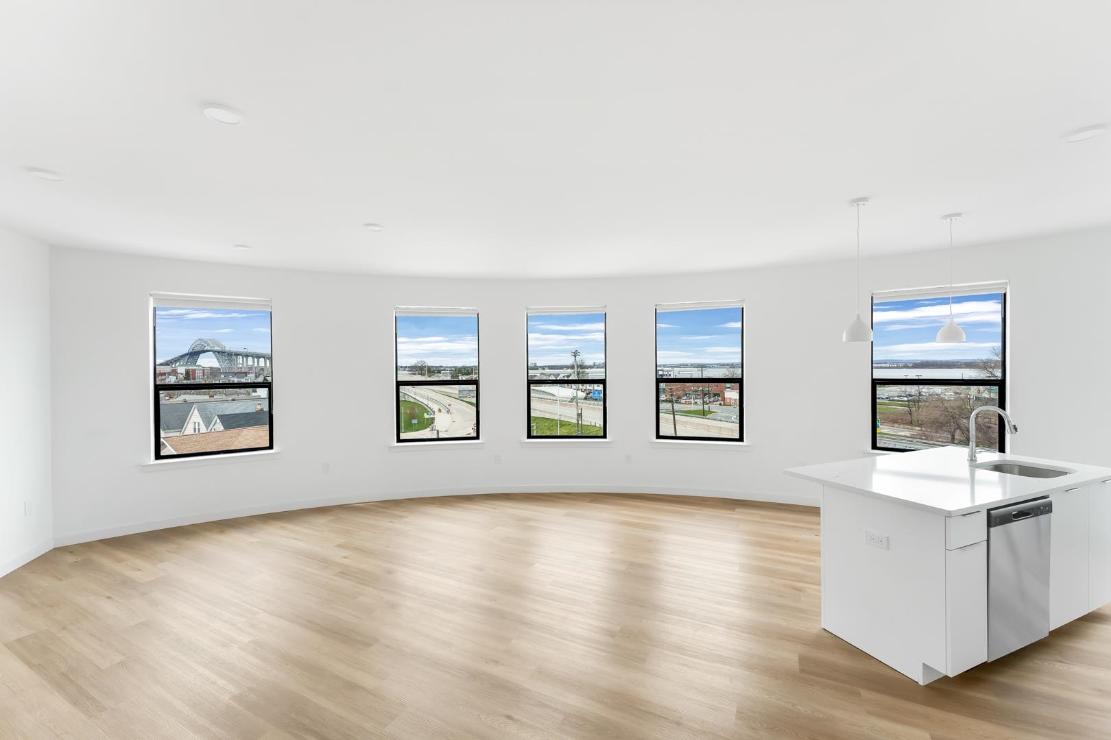 175 WEST 7TH ST Unit: 514