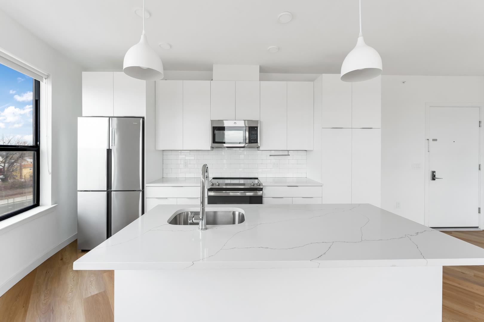 175 WEST 7TH ST Unit: 514