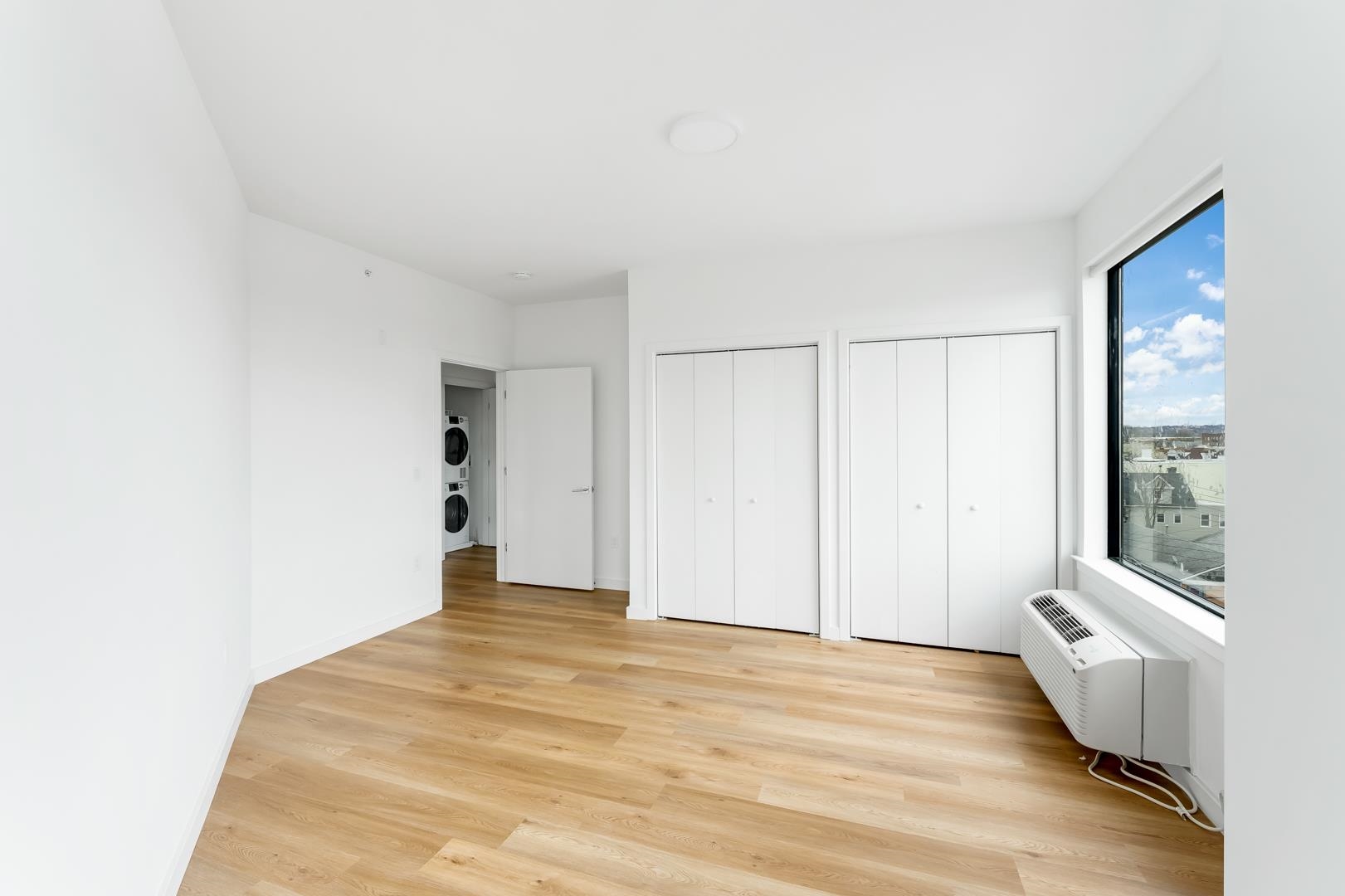 175 WEST 7TH ST Unit: 514