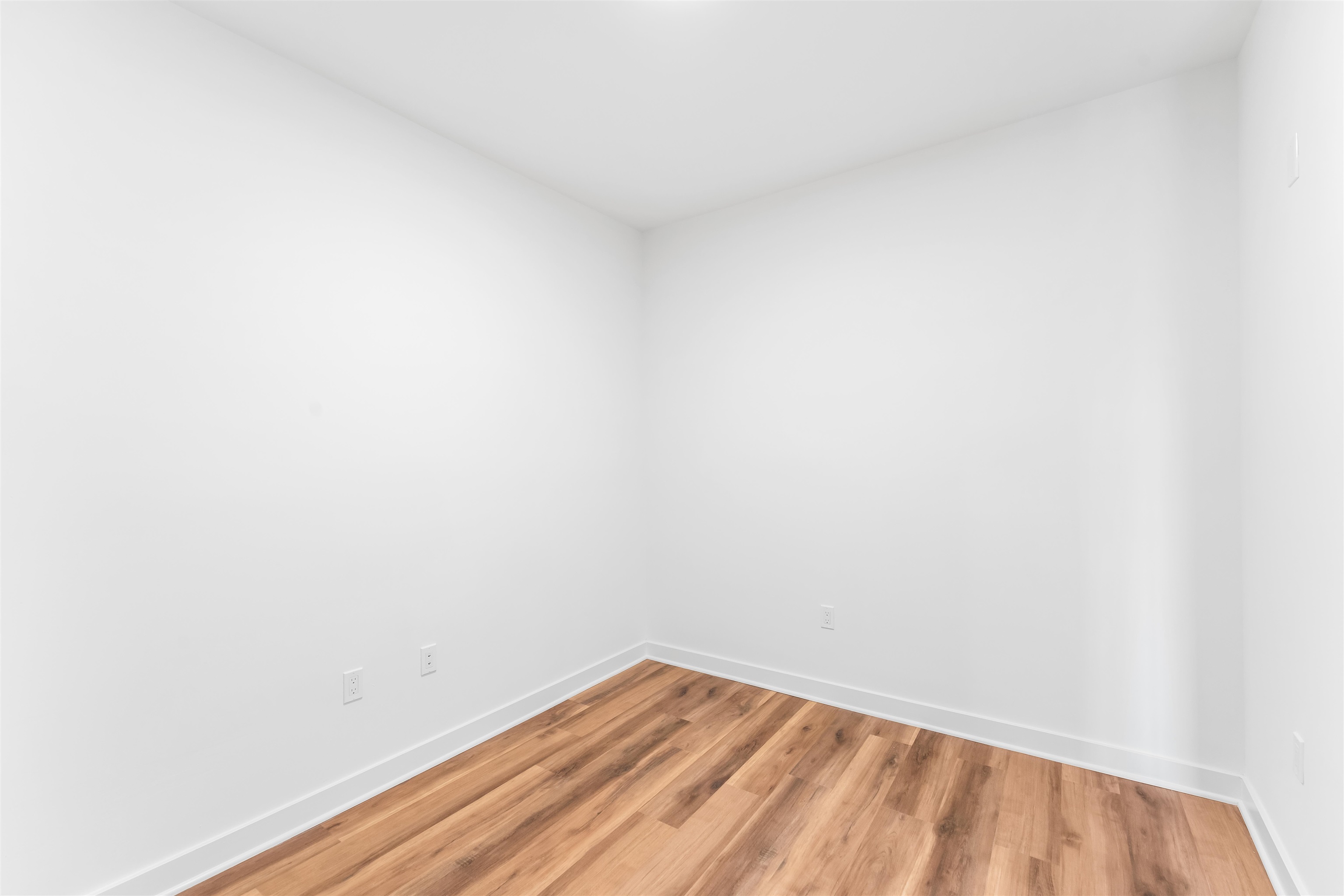 873 COMMUNIPAW AVE Unit: 407