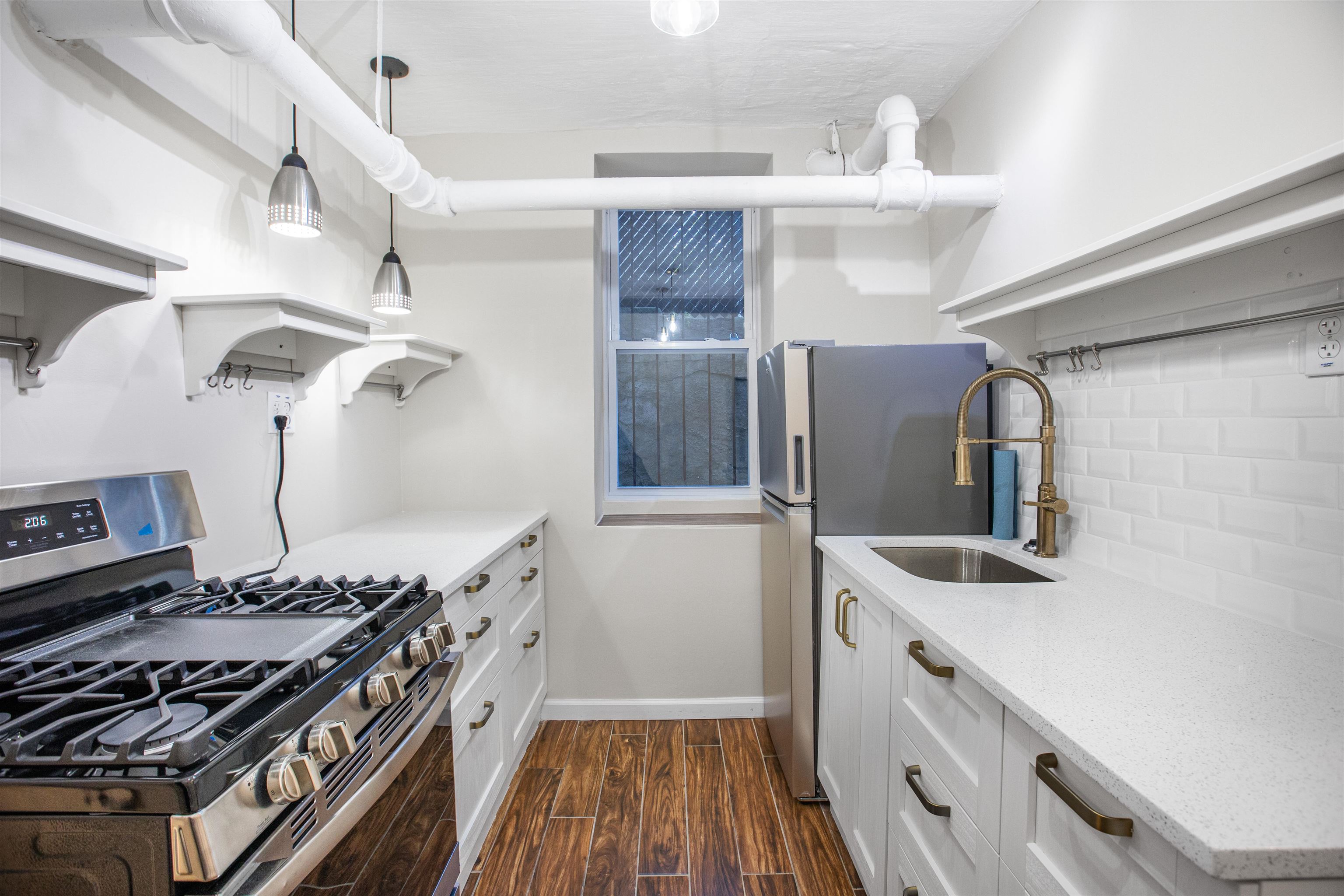 7812 HUDSON AVE Unit: 1B