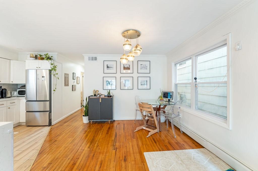 640 38TH ST Unit: 1