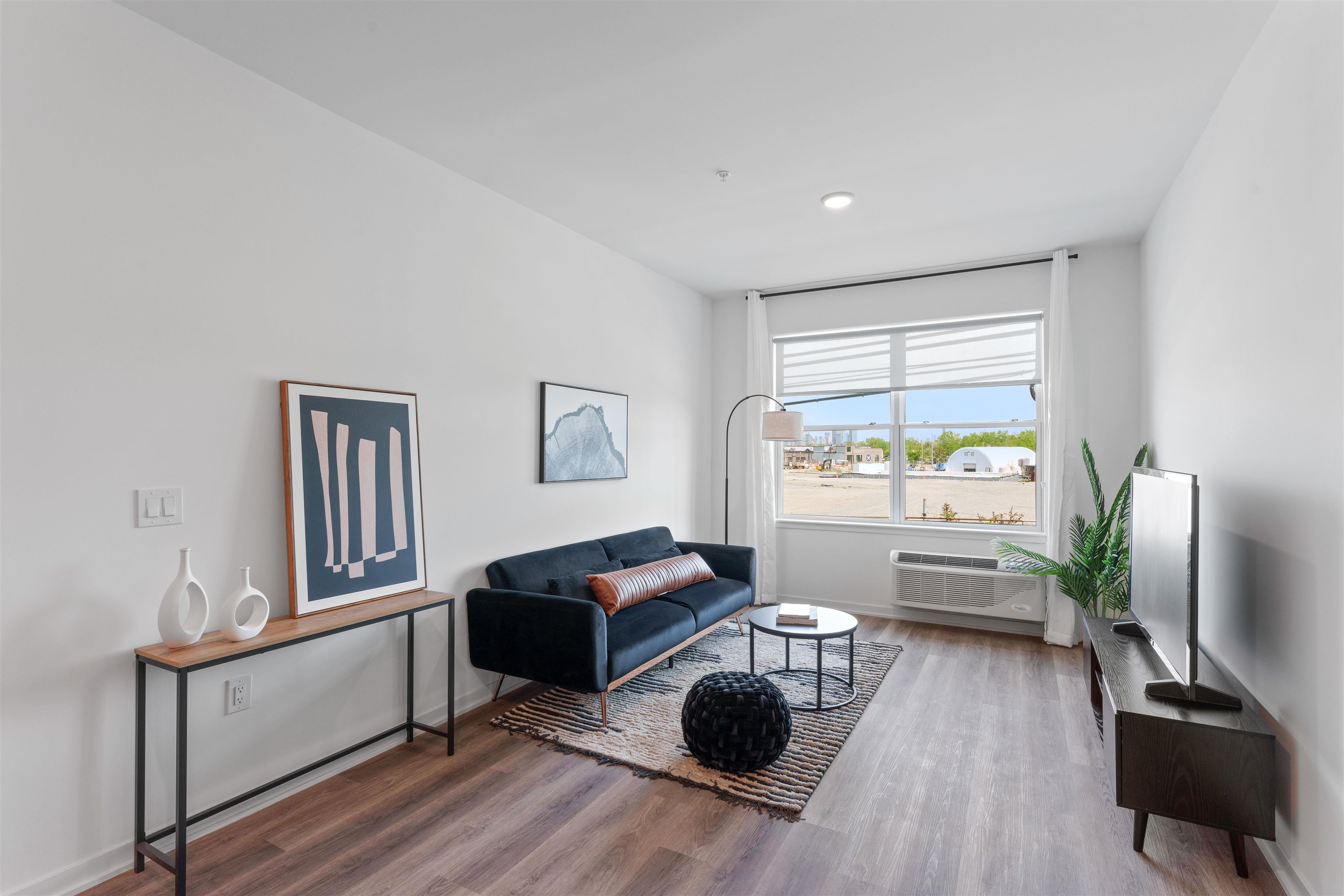 829 GARFIELD AVE Unit: 208