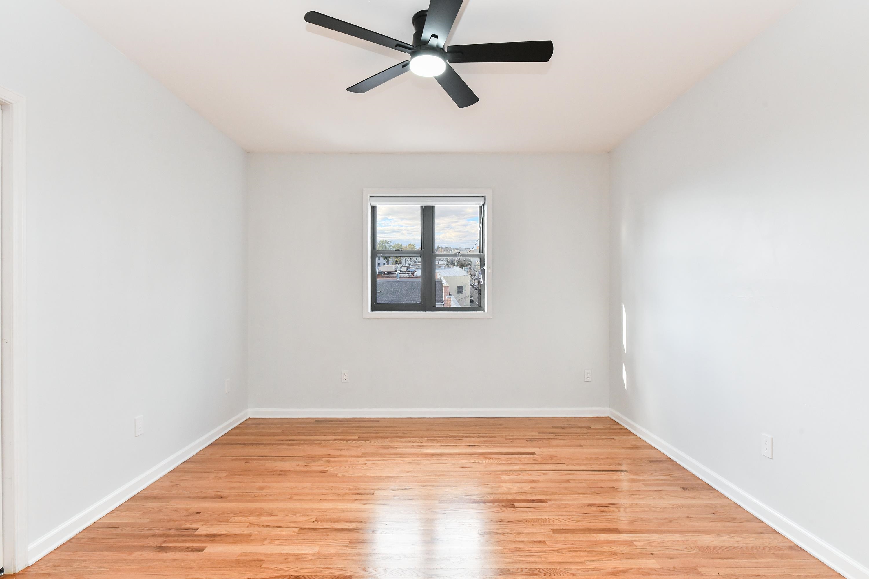 3519 PARK AVE Unit: 13