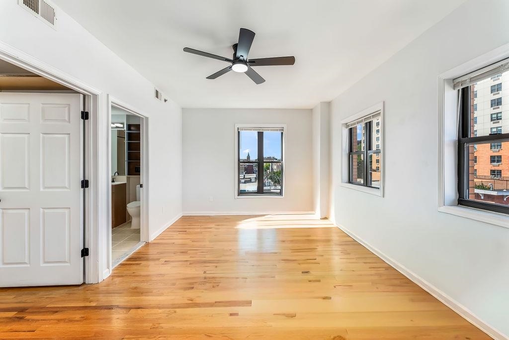 3519 PARK AVE Unit: 13