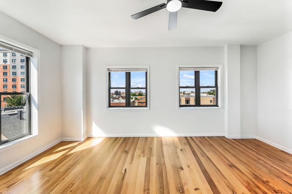 3519 PARK AVE Unit: 13