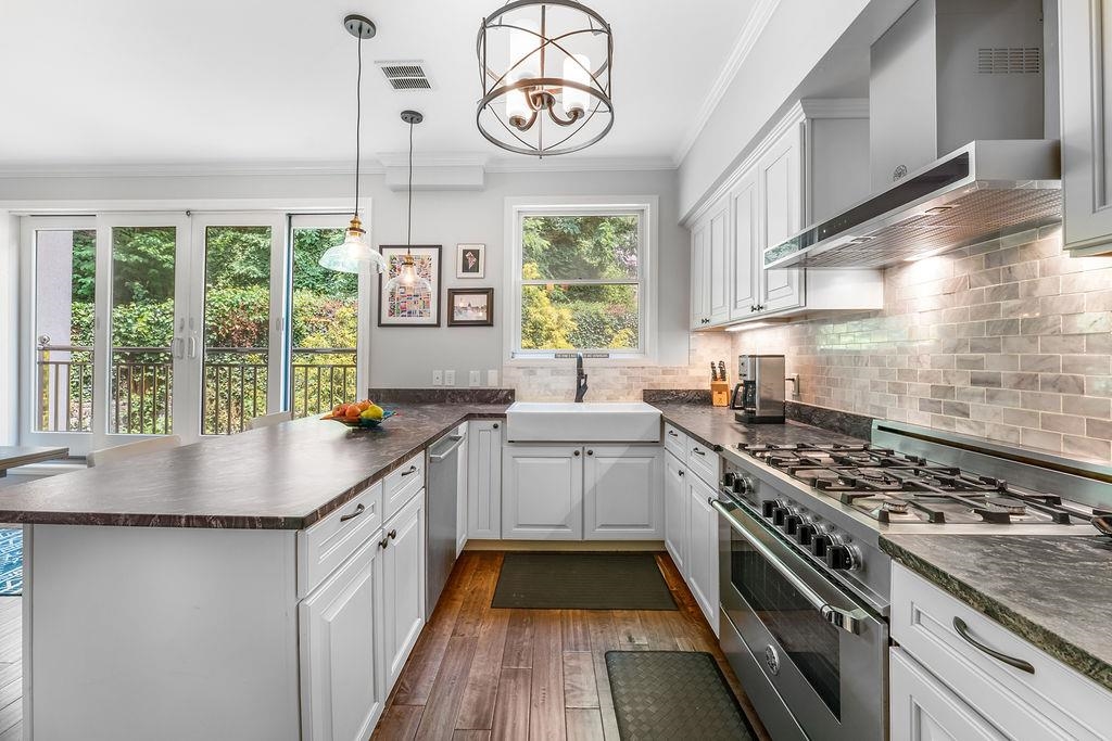 53 WEST 19TH ST
