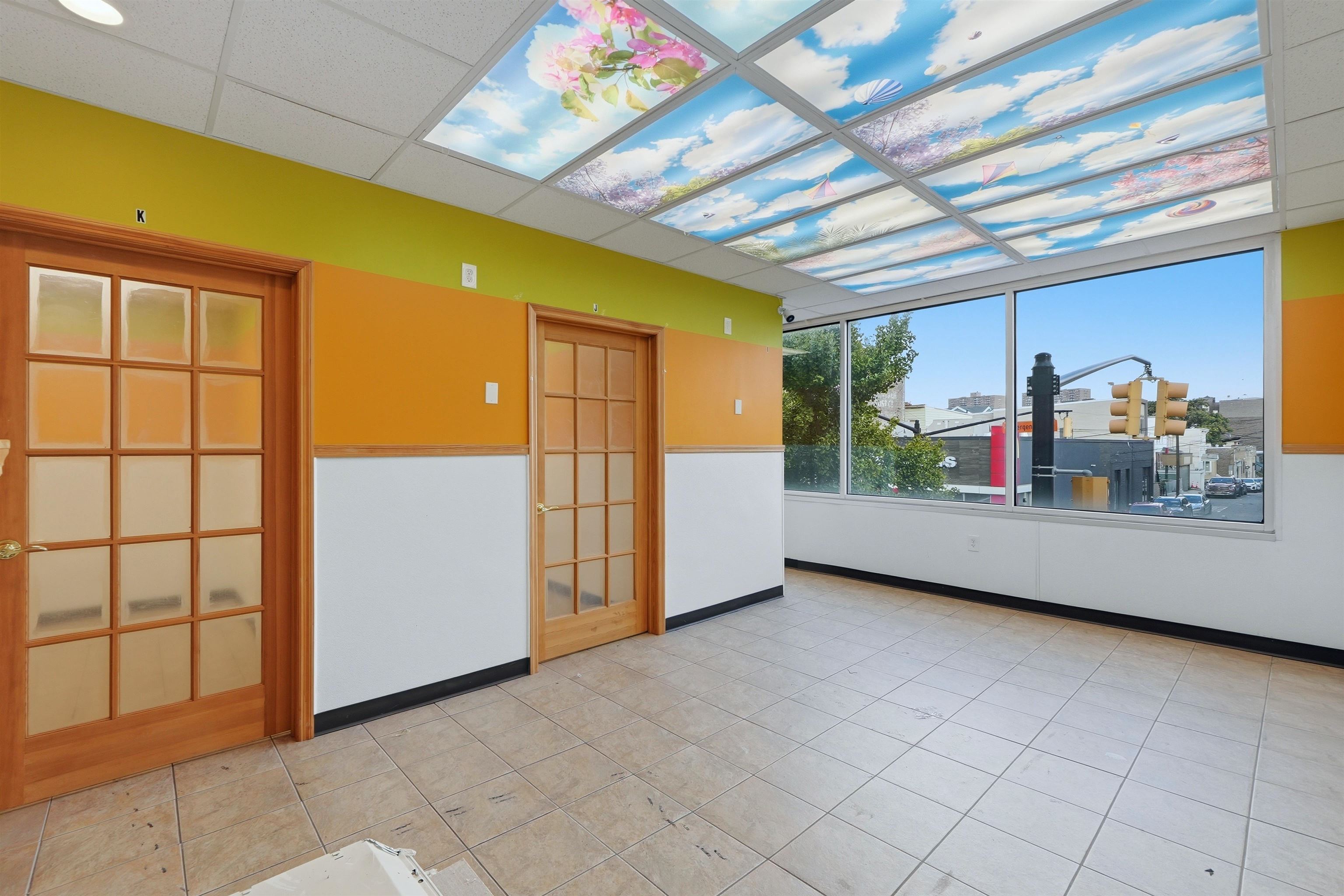 5405 BERGENLINE AVE Unit: 2