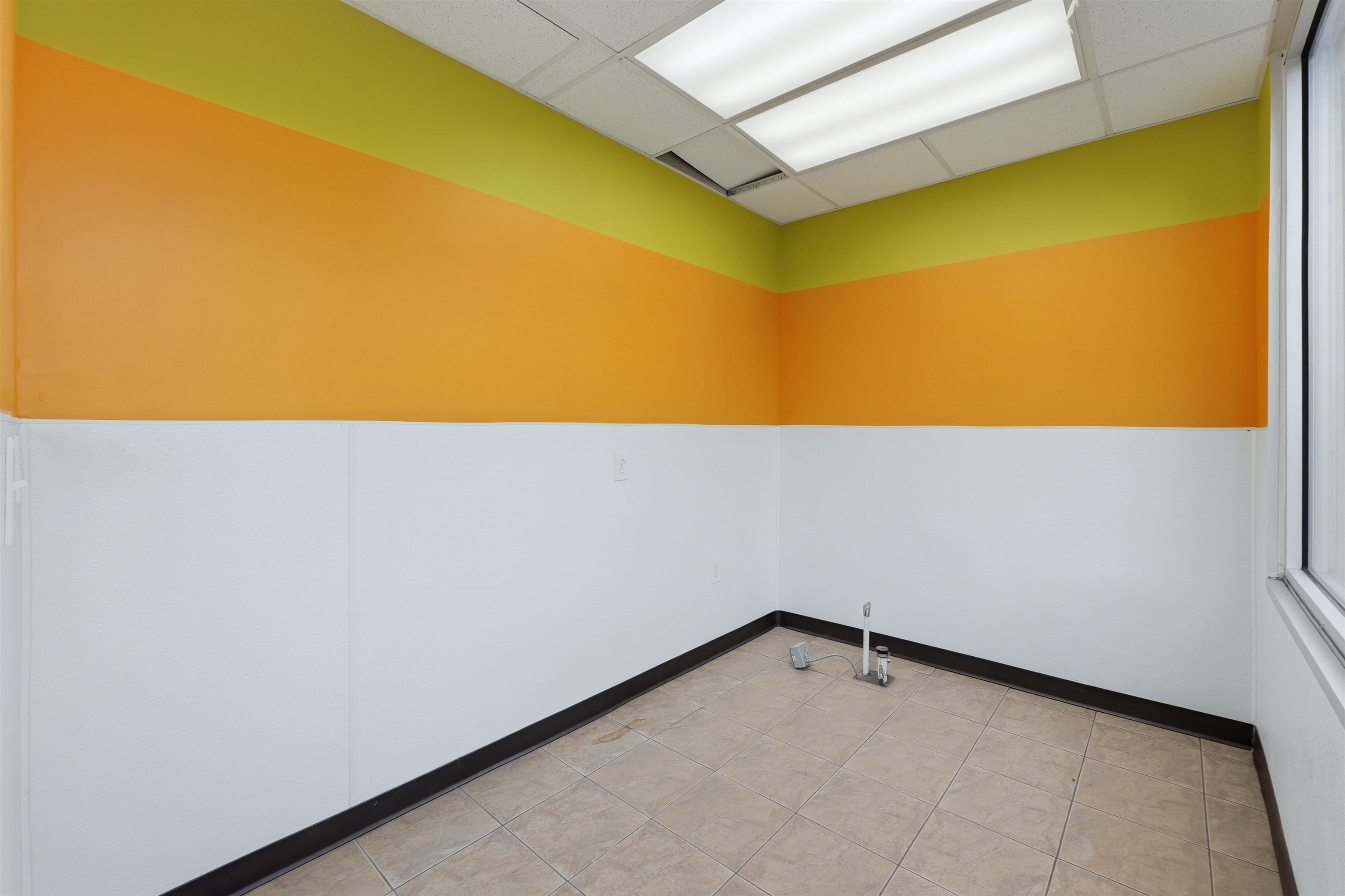 5405 BERGENLINE AVE Unit: 2