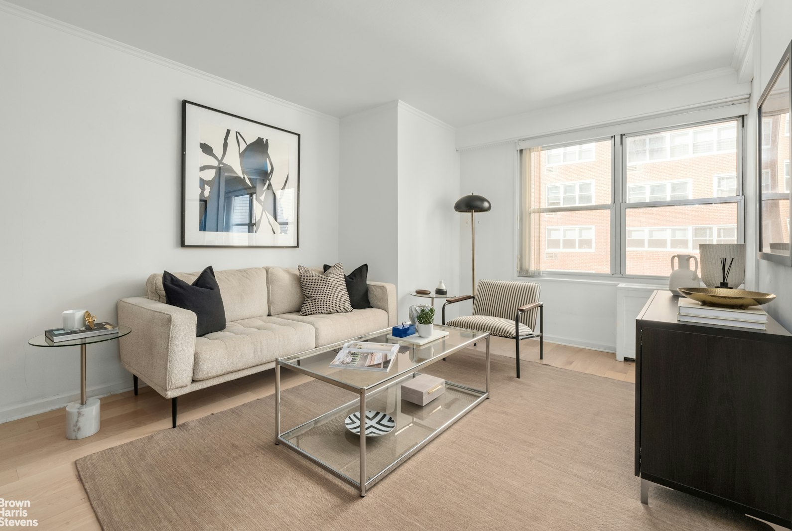 205 3RD Avenue 8P