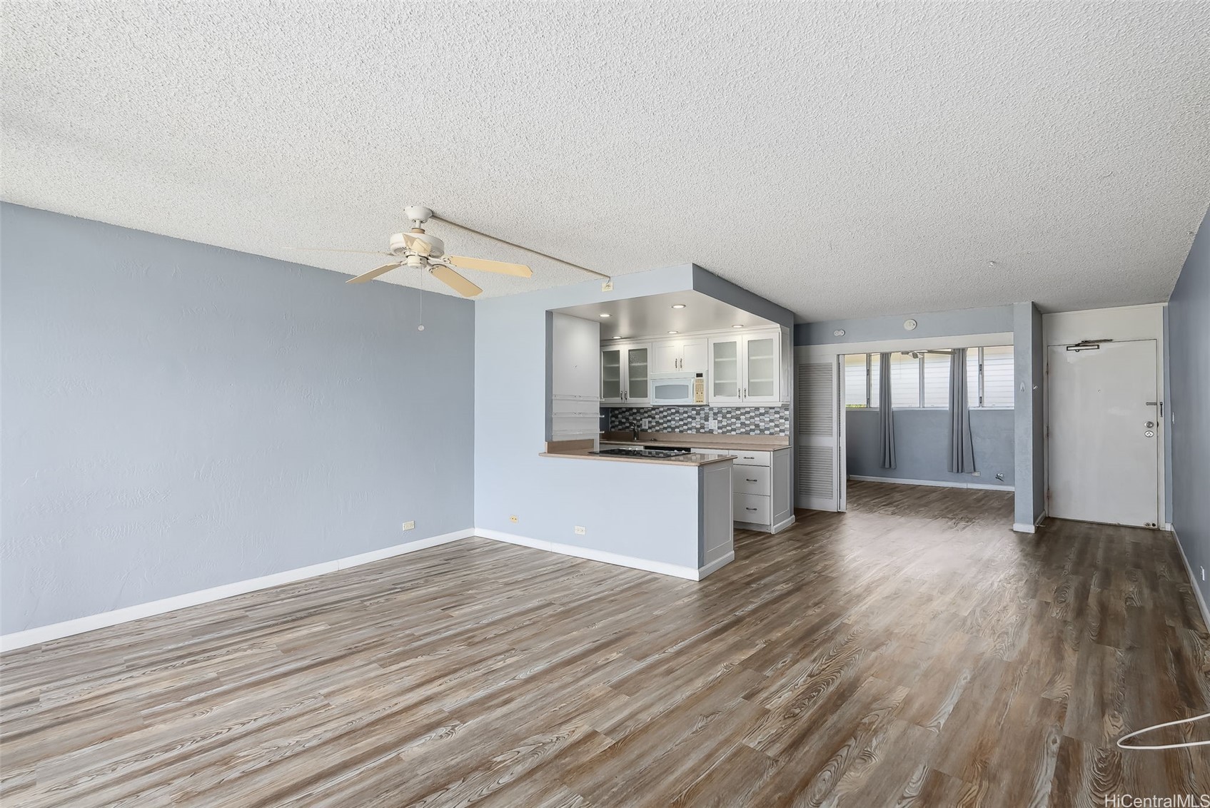 87-561 Farrington Highway 211