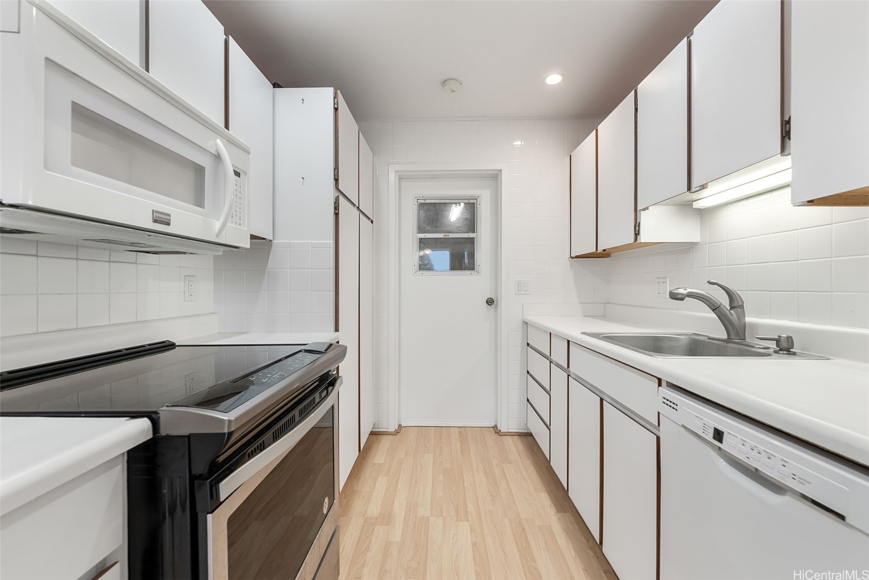 46-010 Aliikane Place 212