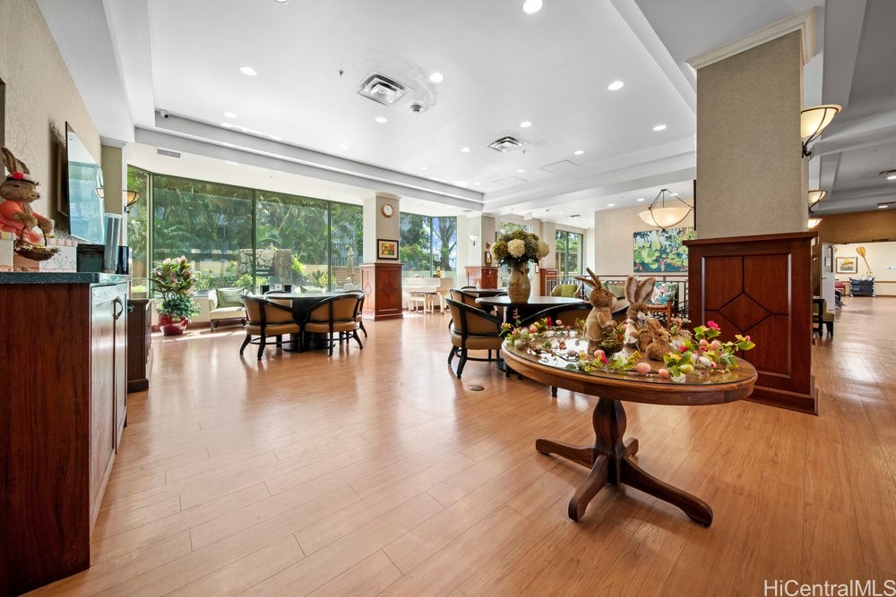 1314 Kalakaua Avenue 906