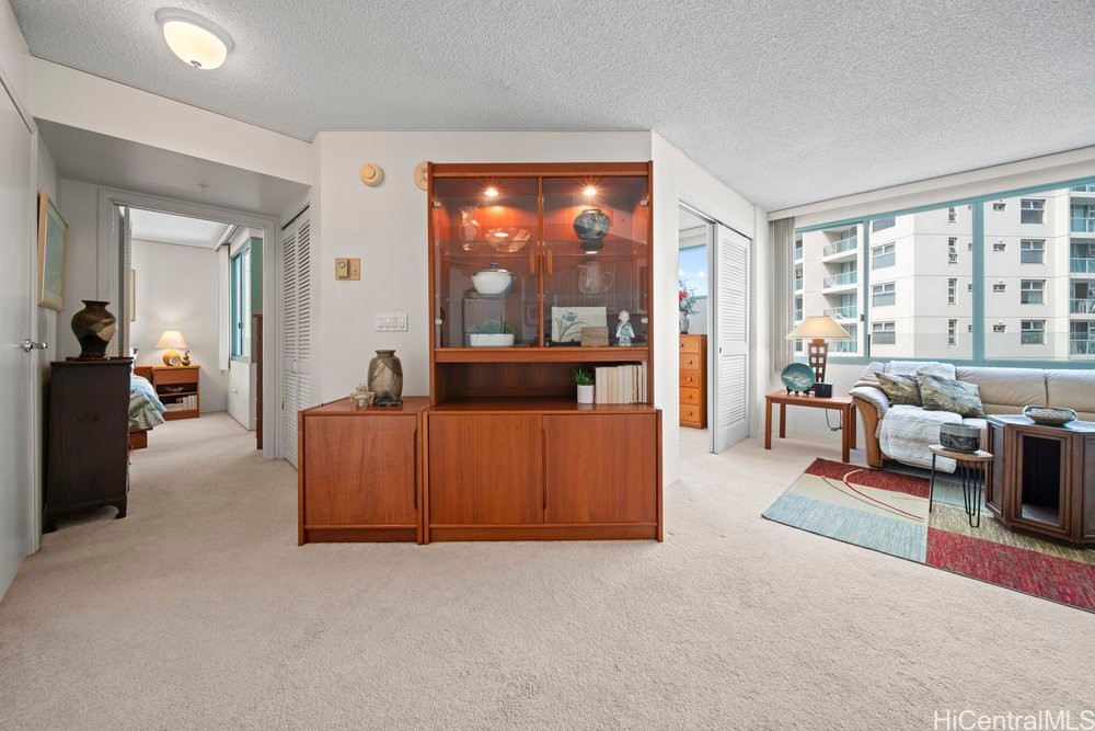 1314 Kalakaua Avenue 906
