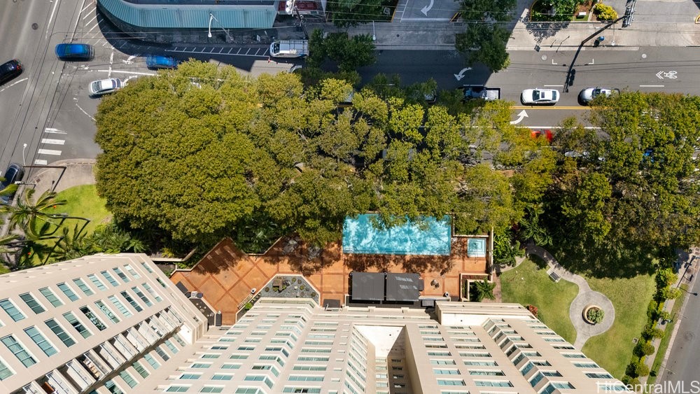1314 Kalakaua Avenue 906