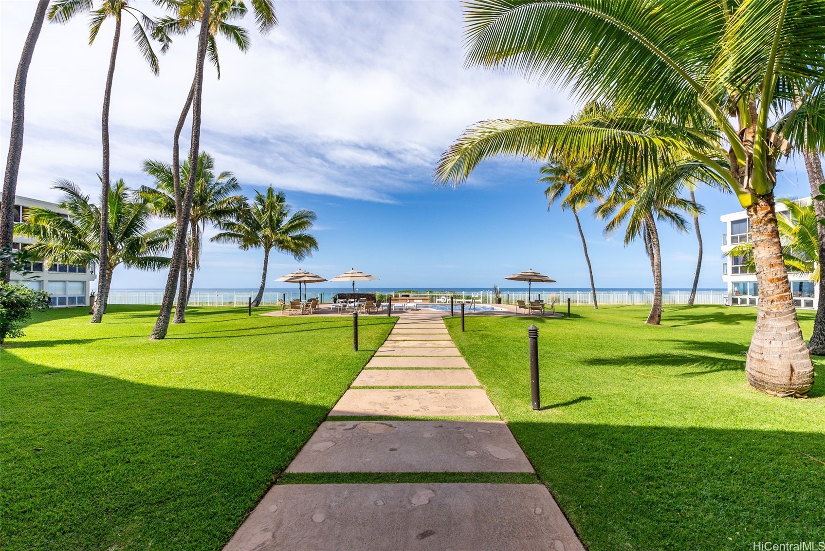 87-561 Farrington Highway 211