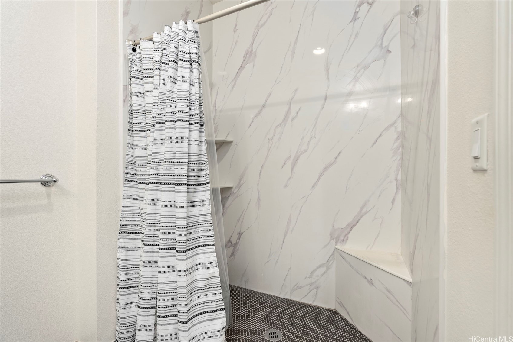 1020 Kakala Street 1204