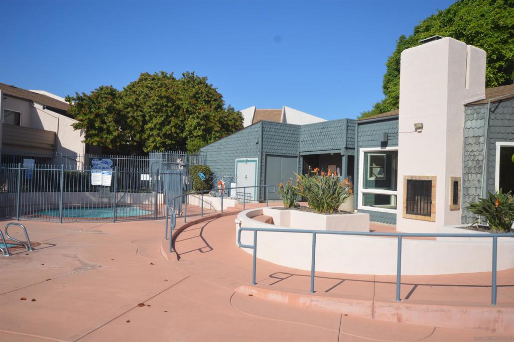 3238 Ashford St Unit: E