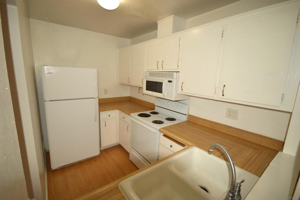 3238 Ashford St Unit: E