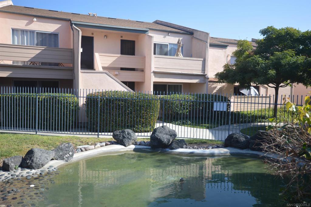 3238 Ashford St Unit: E