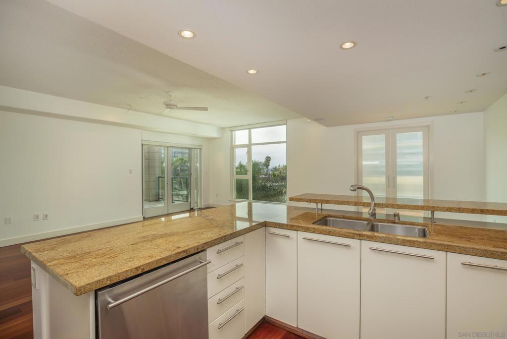 1205 Pacific Hwy Unit: 502