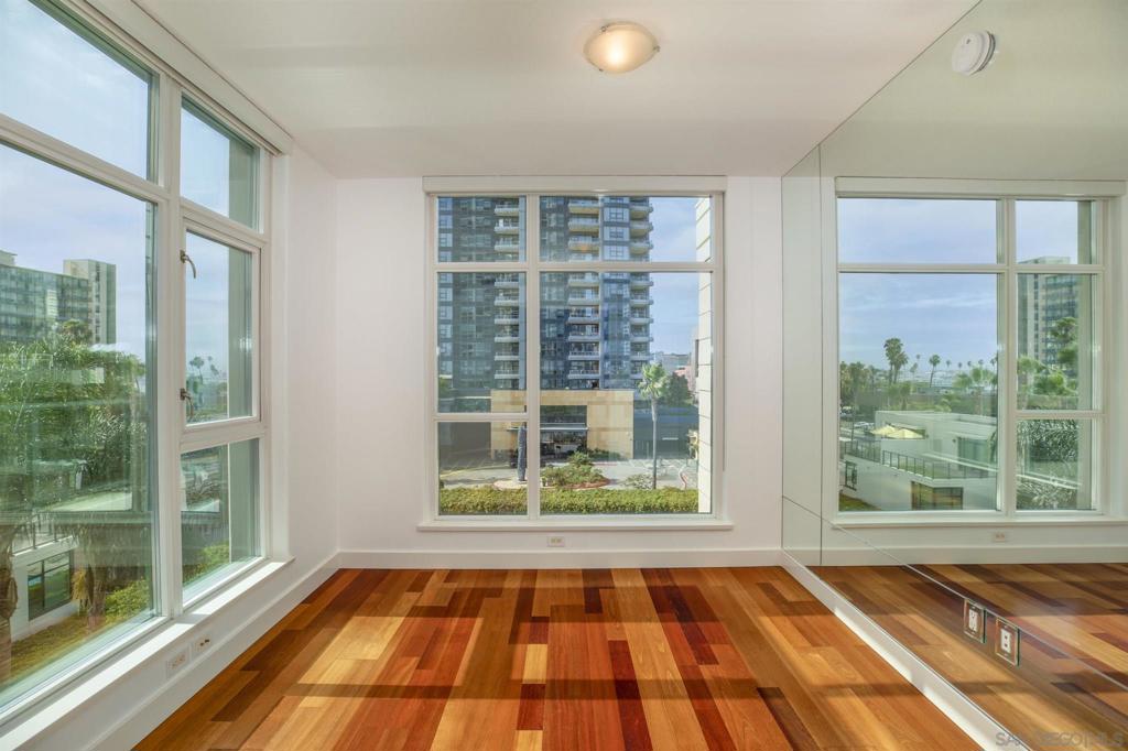 1205 Pacific Hwy Unit: 502