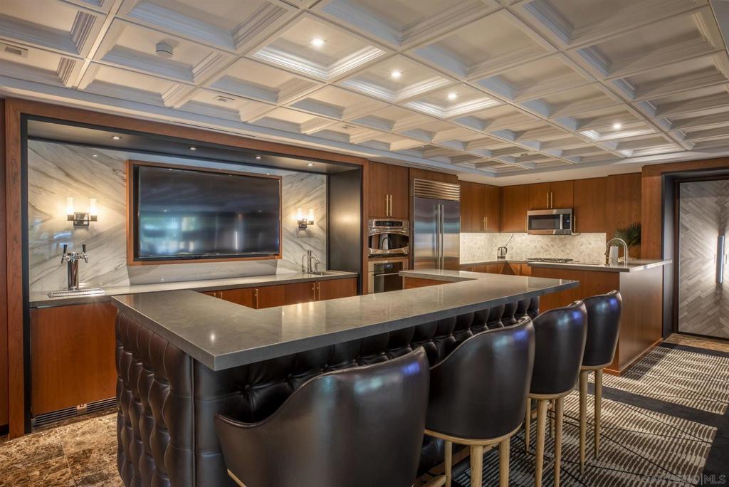 1205 Pacific Hwy Unit: 502