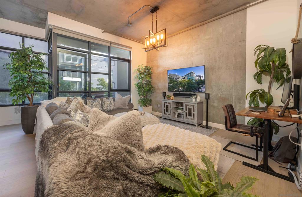 1050 Island Ave. Unit: 404