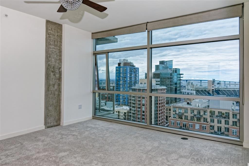 800 The Mark Ln 1807