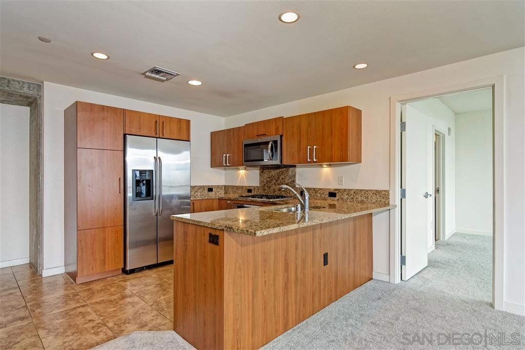 800 The Mark Ln 1807