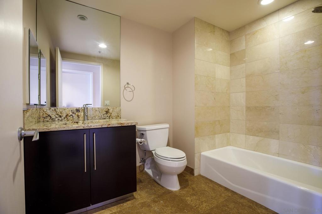 1262 Kettner Blvd 804