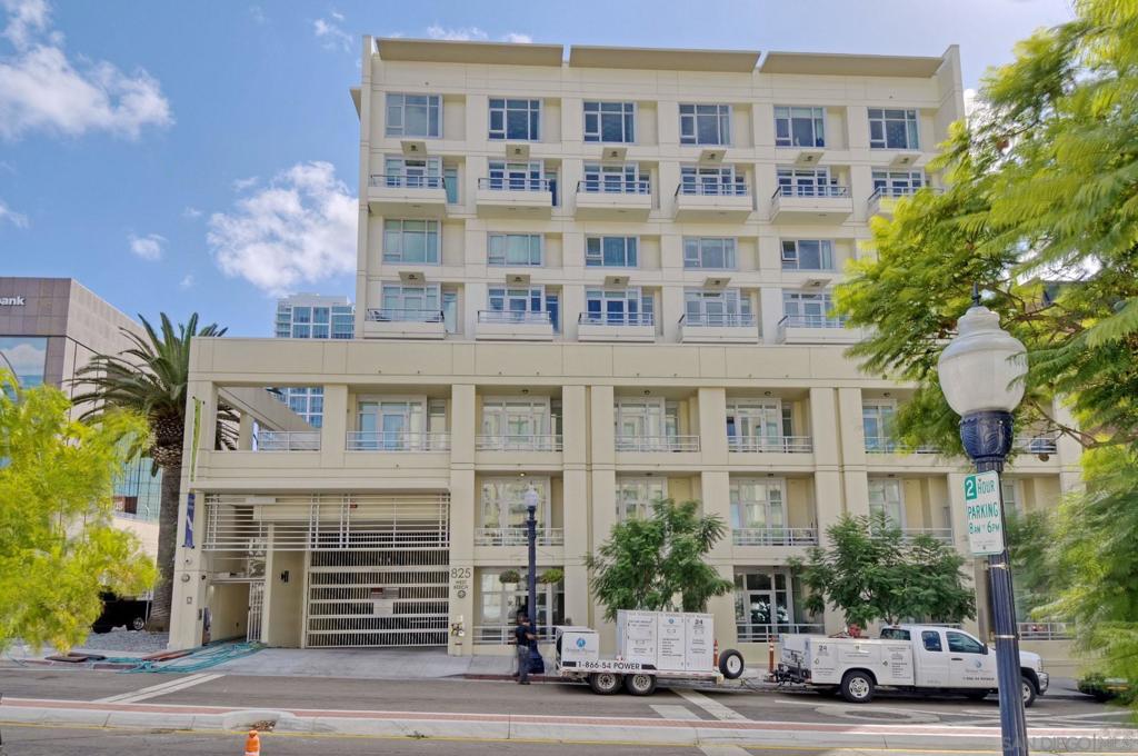 825 W W Beech St 302