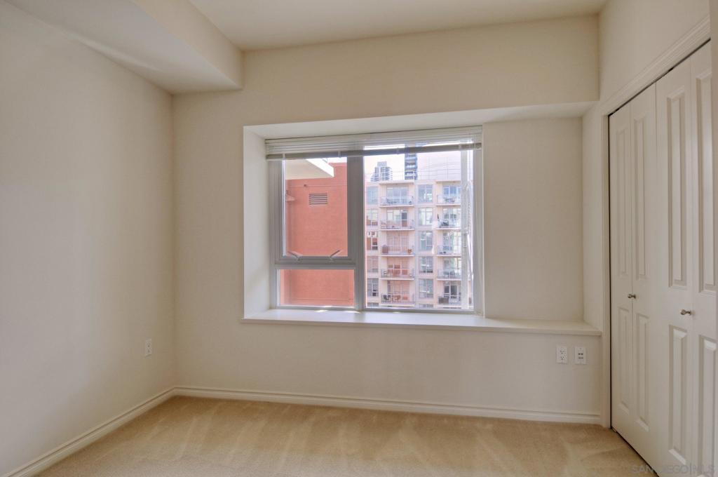 825 W W Beech St 302