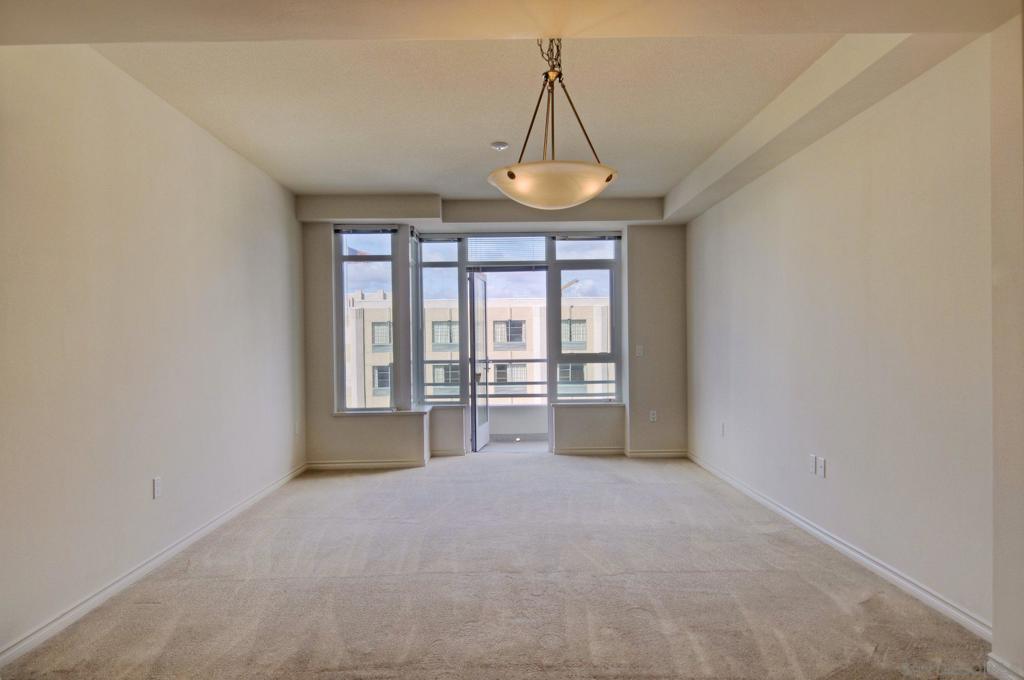 825 W W Beech St 302