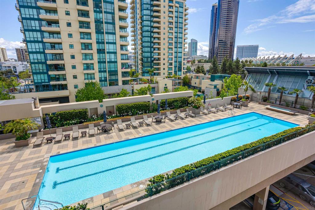 550 Front Street 402