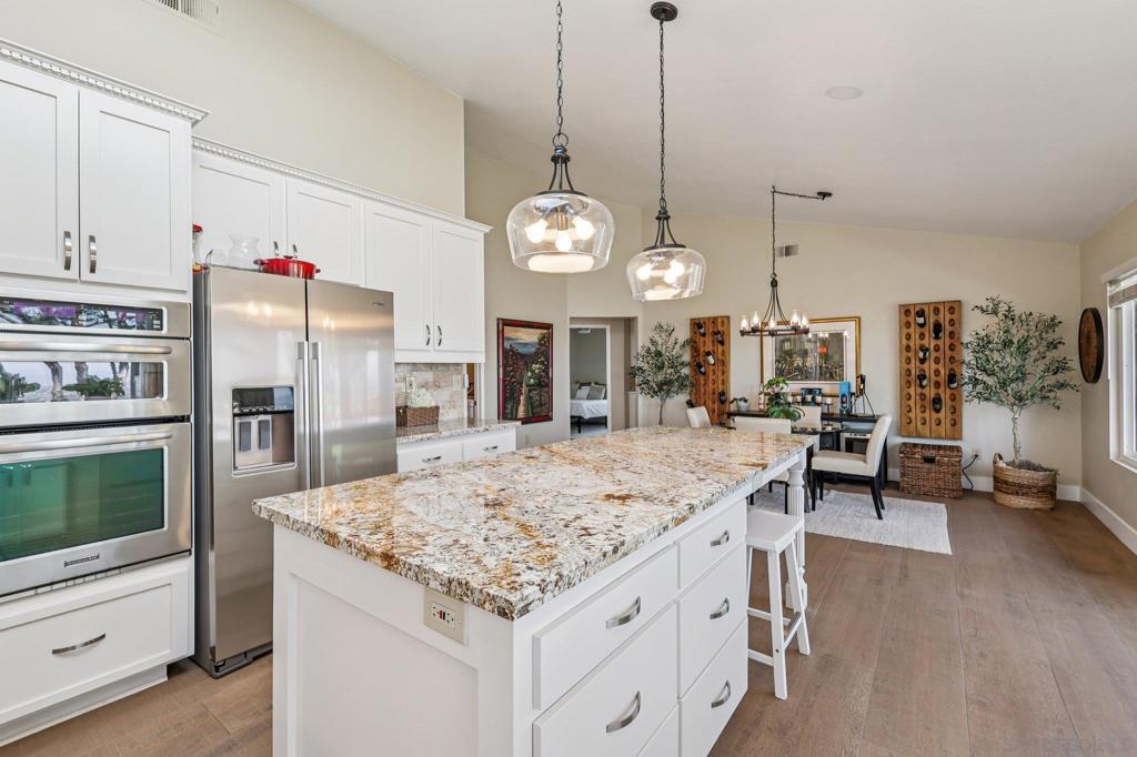 1305 Eagle Glen
