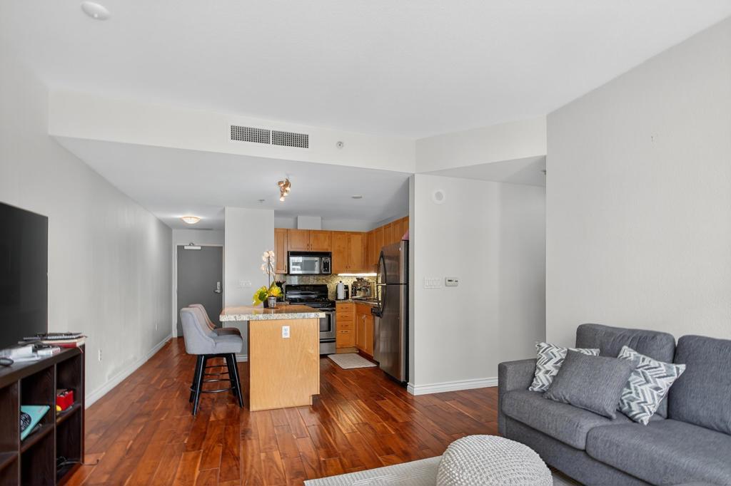 1240 India St 618