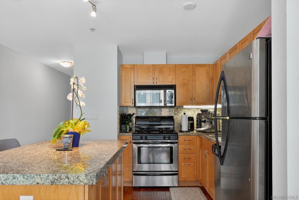 1240 India St 618