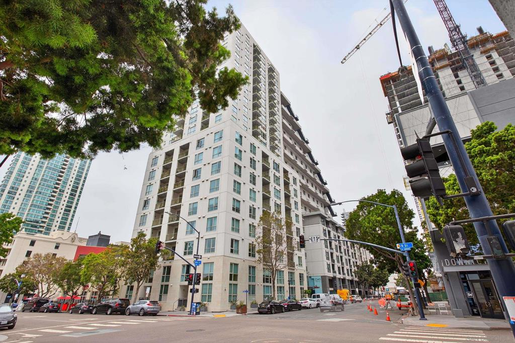 1240 India St 618