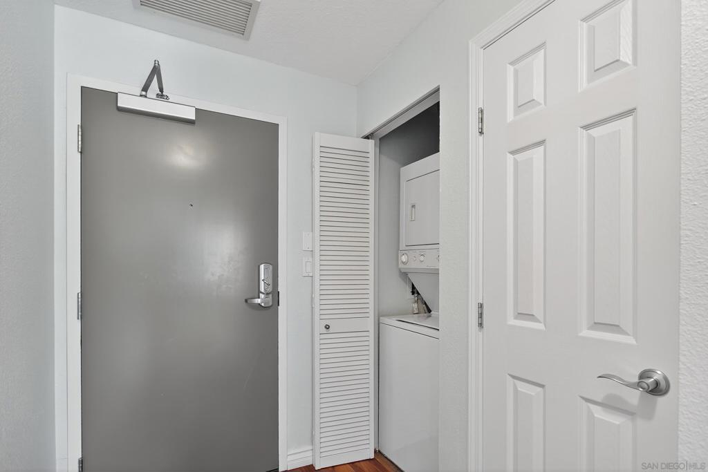 1240 India St 618