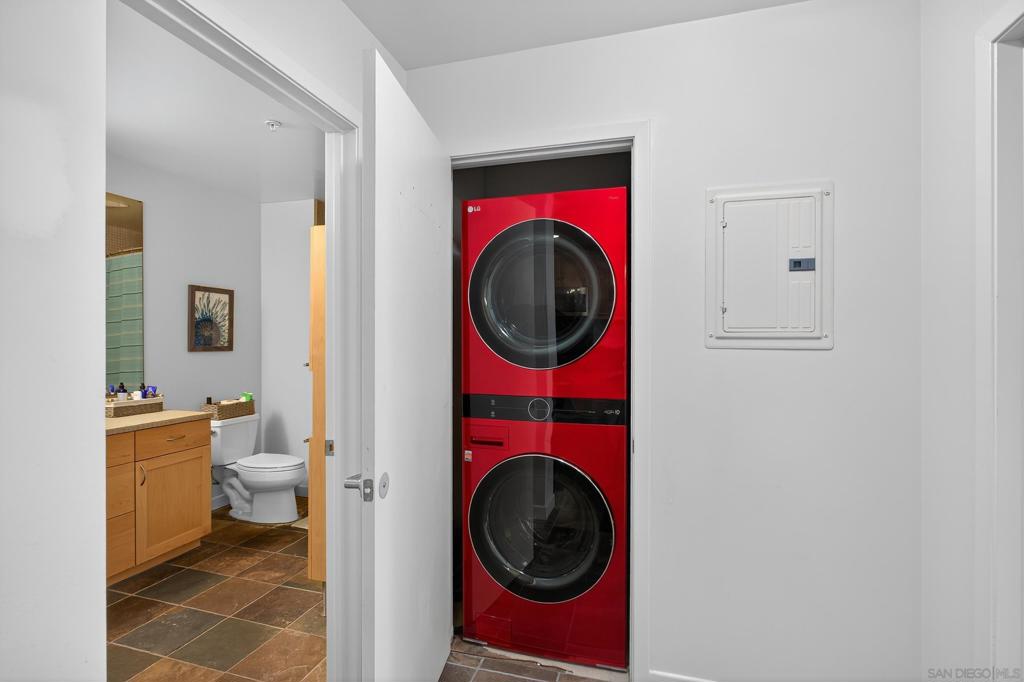 1150 J St 209