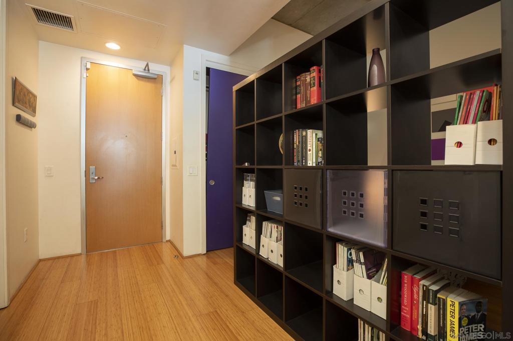 1025 Island Ave 204