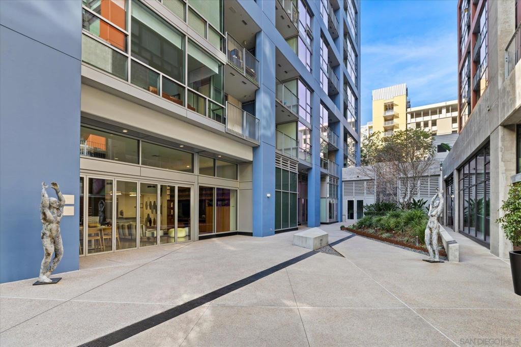 321 10Th Ave 207