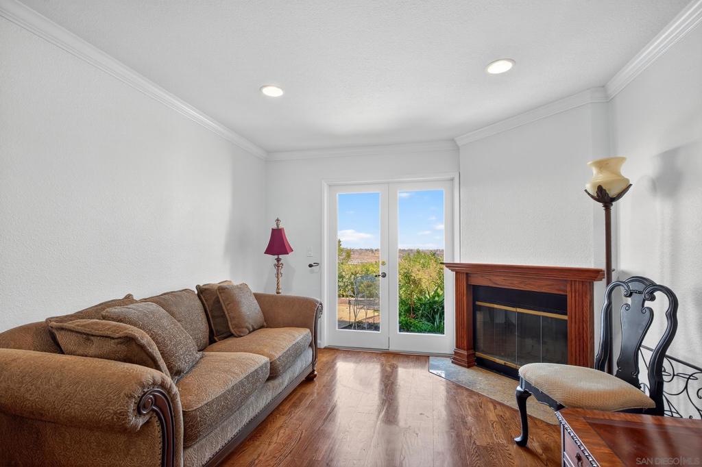 4794 Arizona St 101