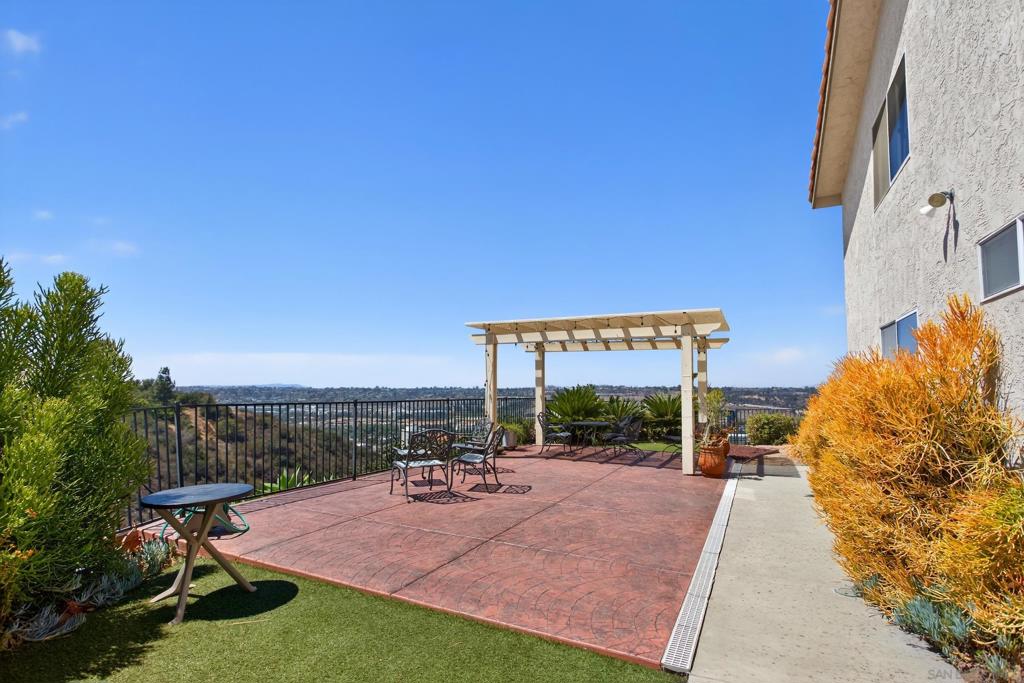 4794 Arizona St 101