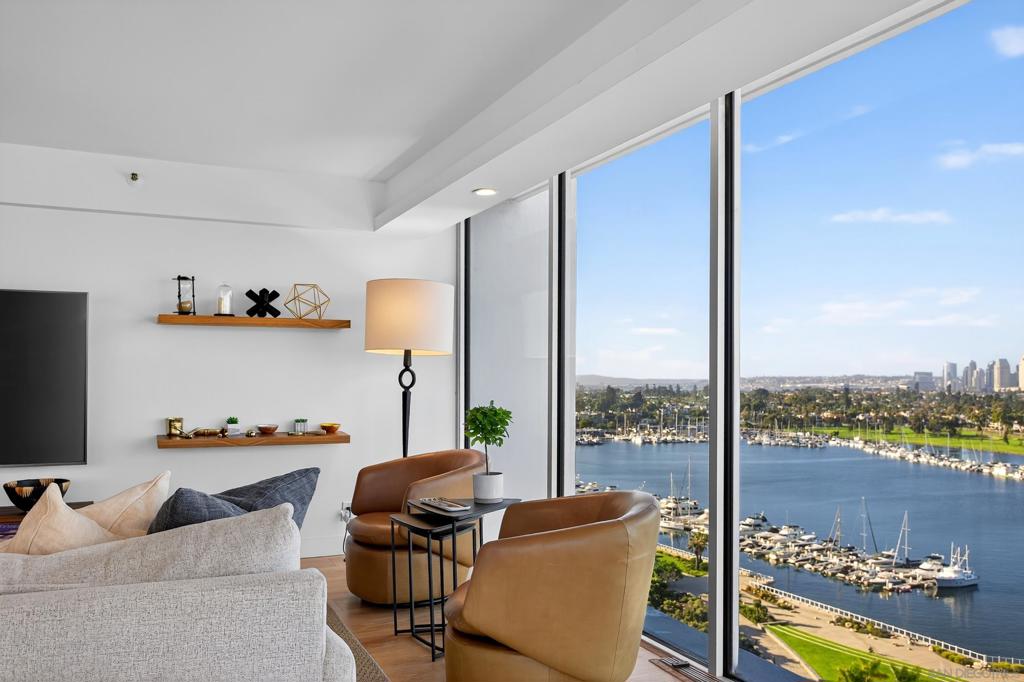 1810 Avenida Del Mundo 1503