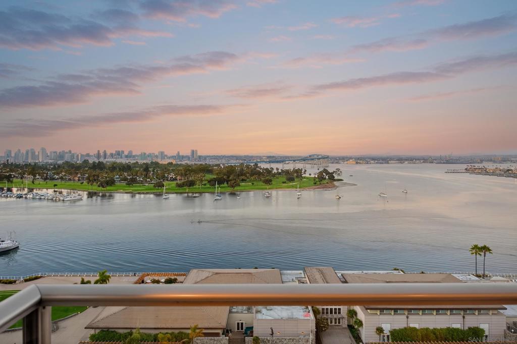 1810 Avenida Del Mundo 1503