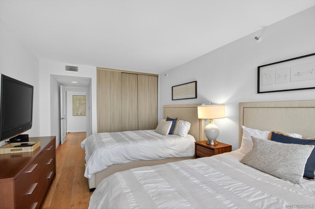 1810 Avenida Del Mundo 1503