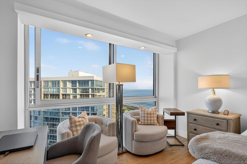 1810 Avenida Del Mundo 1503