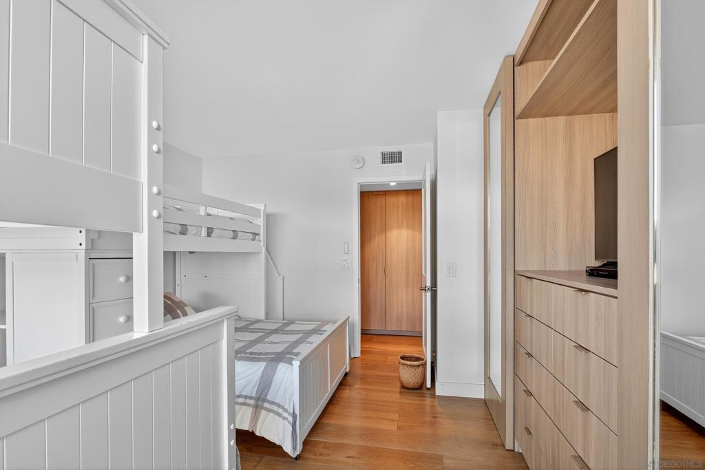 1810 Avenida Del Mundo 1503